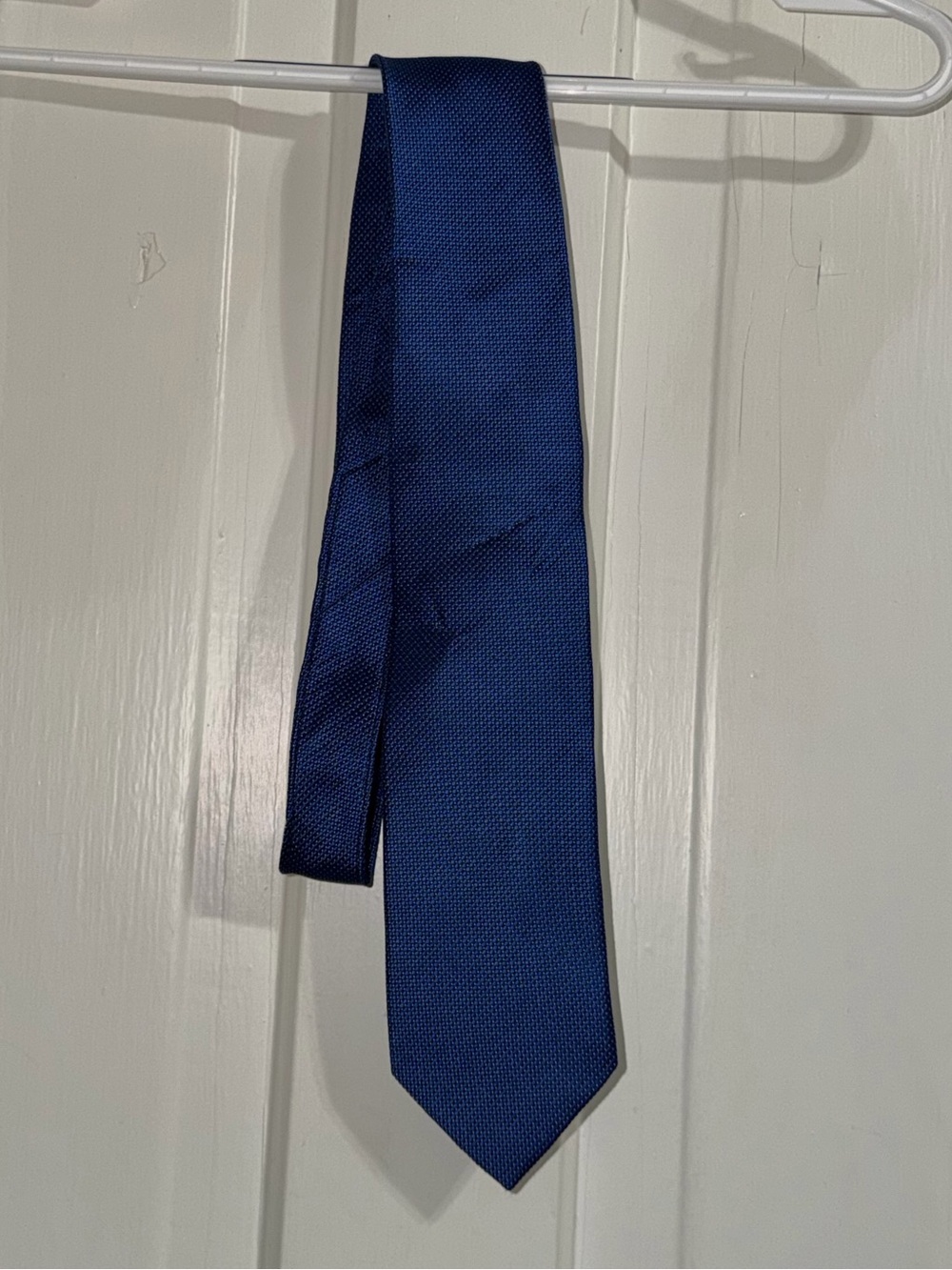 NWT Bloomingdale's men's tie silk Classic Navy Blue Men's Tie MSRP $59.99